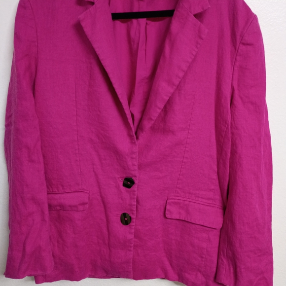 FARM Rio Fuchsia blazer and pants set - Picture 5 of 14